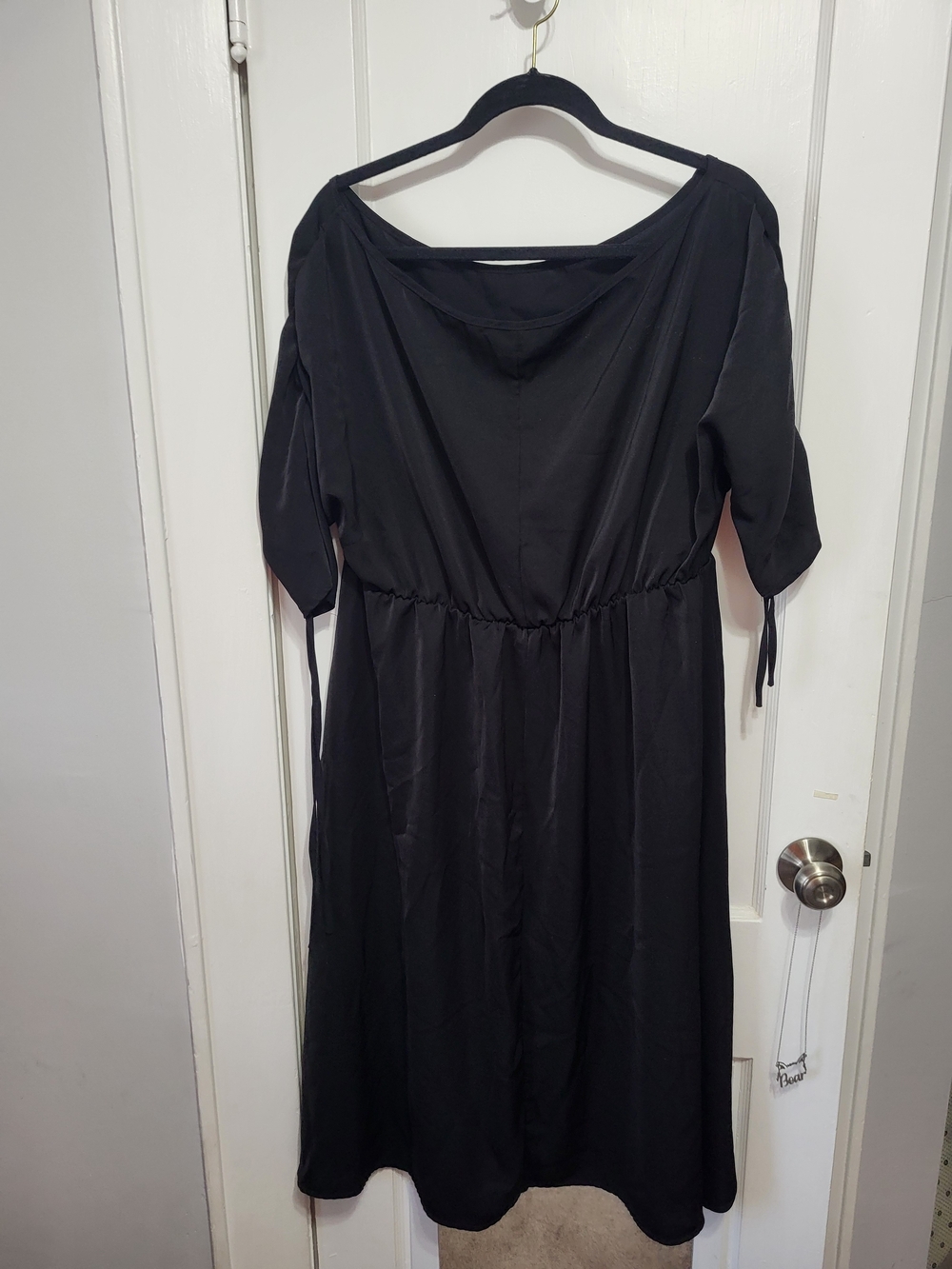 Off The Shoulder Black Women's Midi Dress with Cinched Waist 2xl